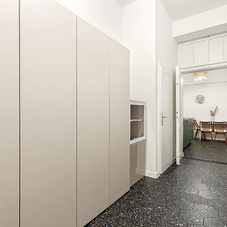 Ollies Se Snidani Zdarma * Ostrava